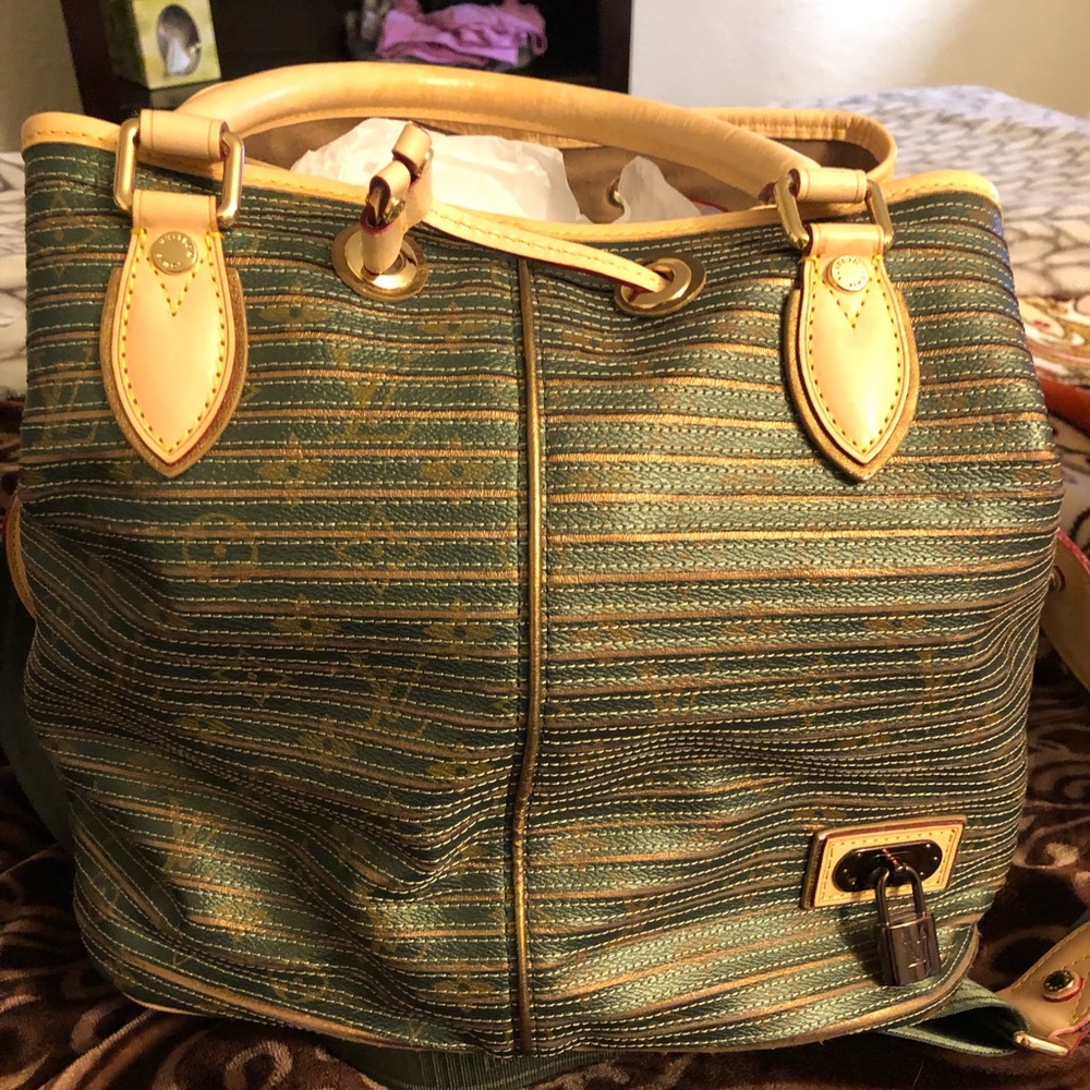 Louis Vuitton Spring 2012 Green Eden Neo